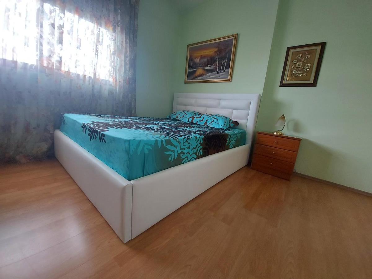 Geni Apartment Korce Eksteriør billede