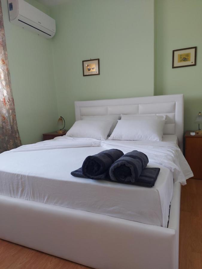 Geni Apartment Korce Eksteriør billede
